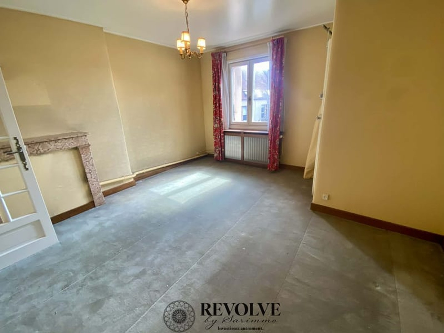 A VENDRE PLATEAU 16M2 DIJON CENTRE