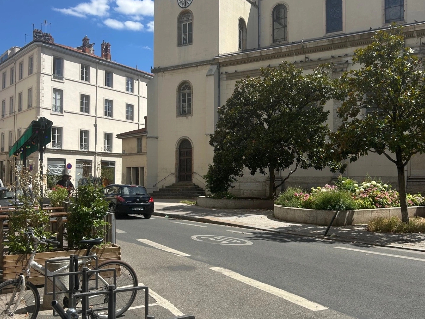 Commerce 1 pièce 49 m²