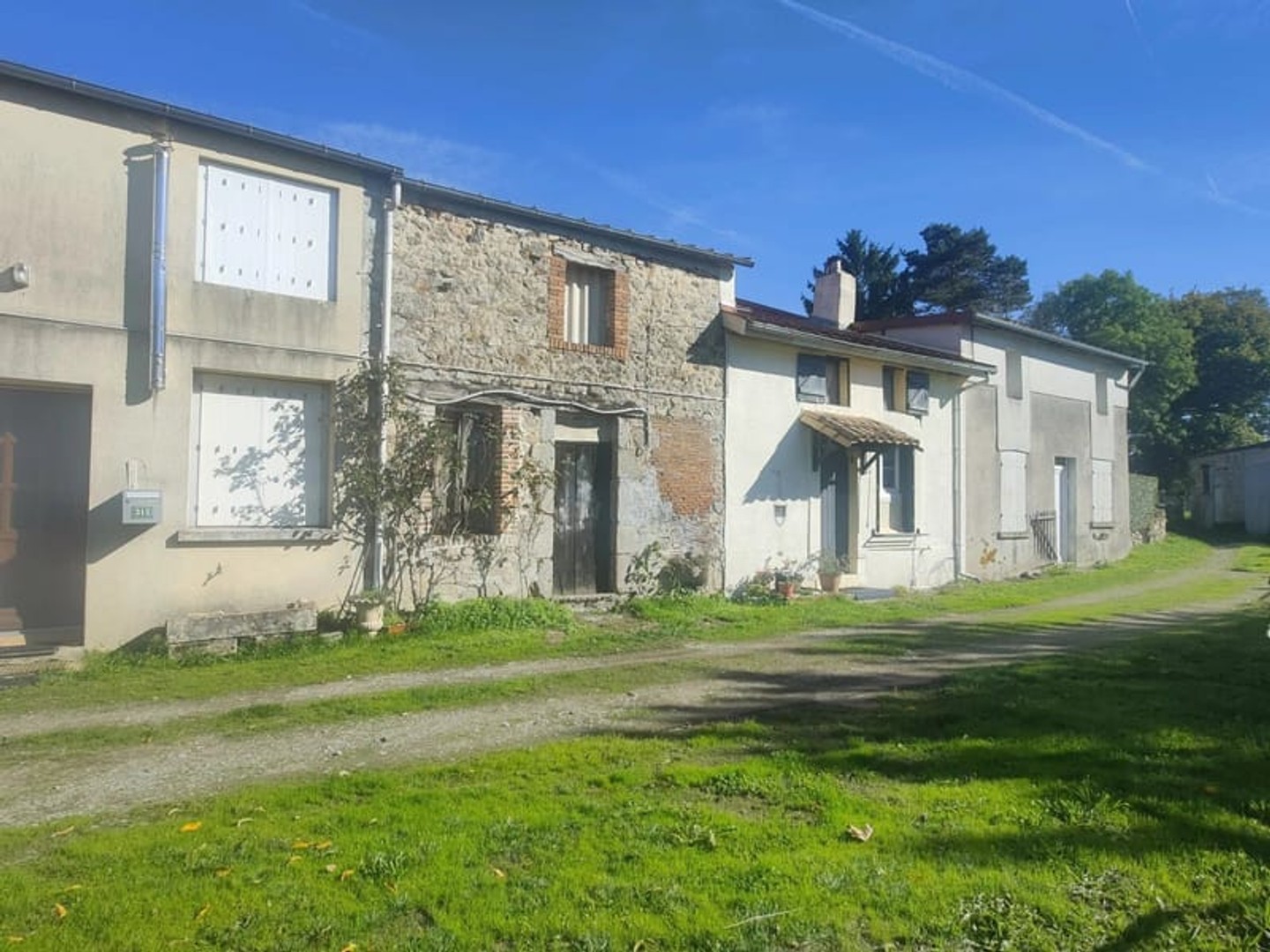 Ensemble immobilier à Saint-Junien