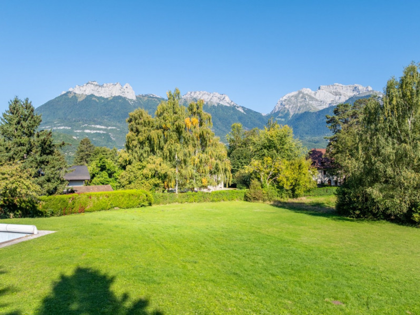 Maison à vendre - 7 pièces - 201m2 - Saint-Jorioz (74410)