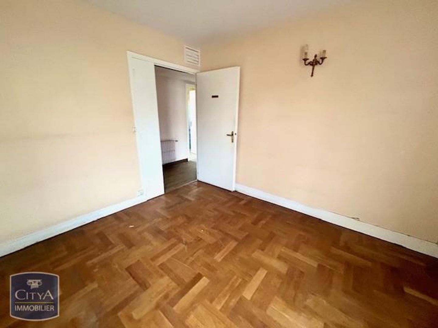 Appartement à vendre - 4 pièces - 62m2 - Meaux (77100)