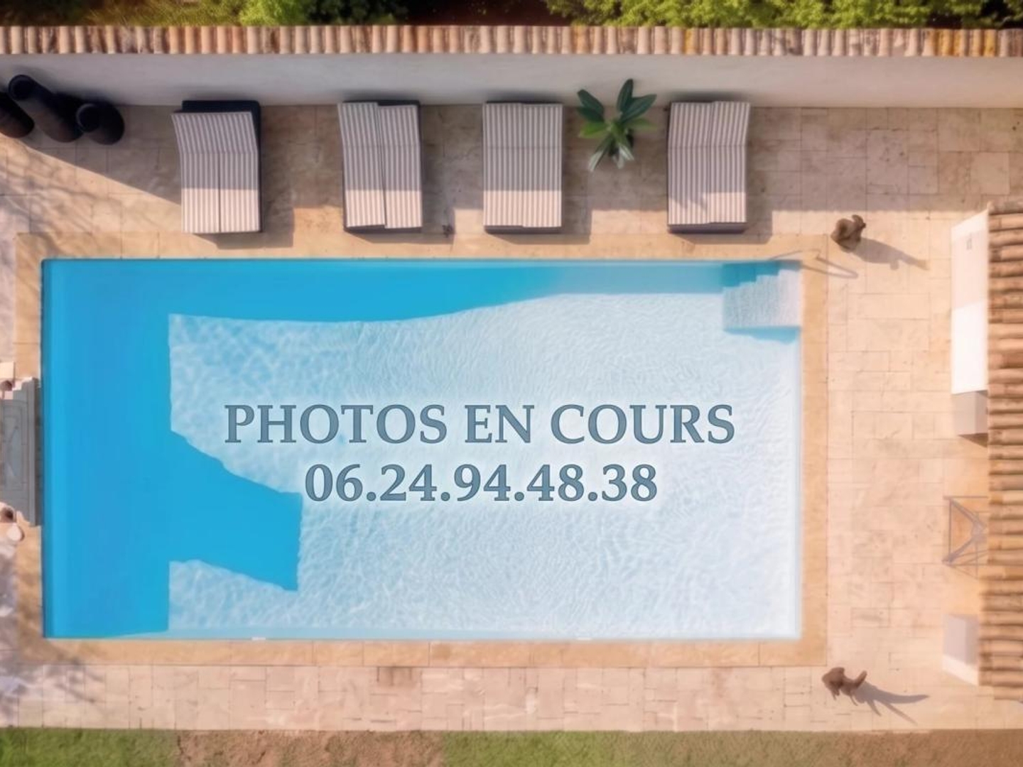 Vends maison - 300 m² - 8 pièces, 5 chambres - Aix-en-Provence 13100