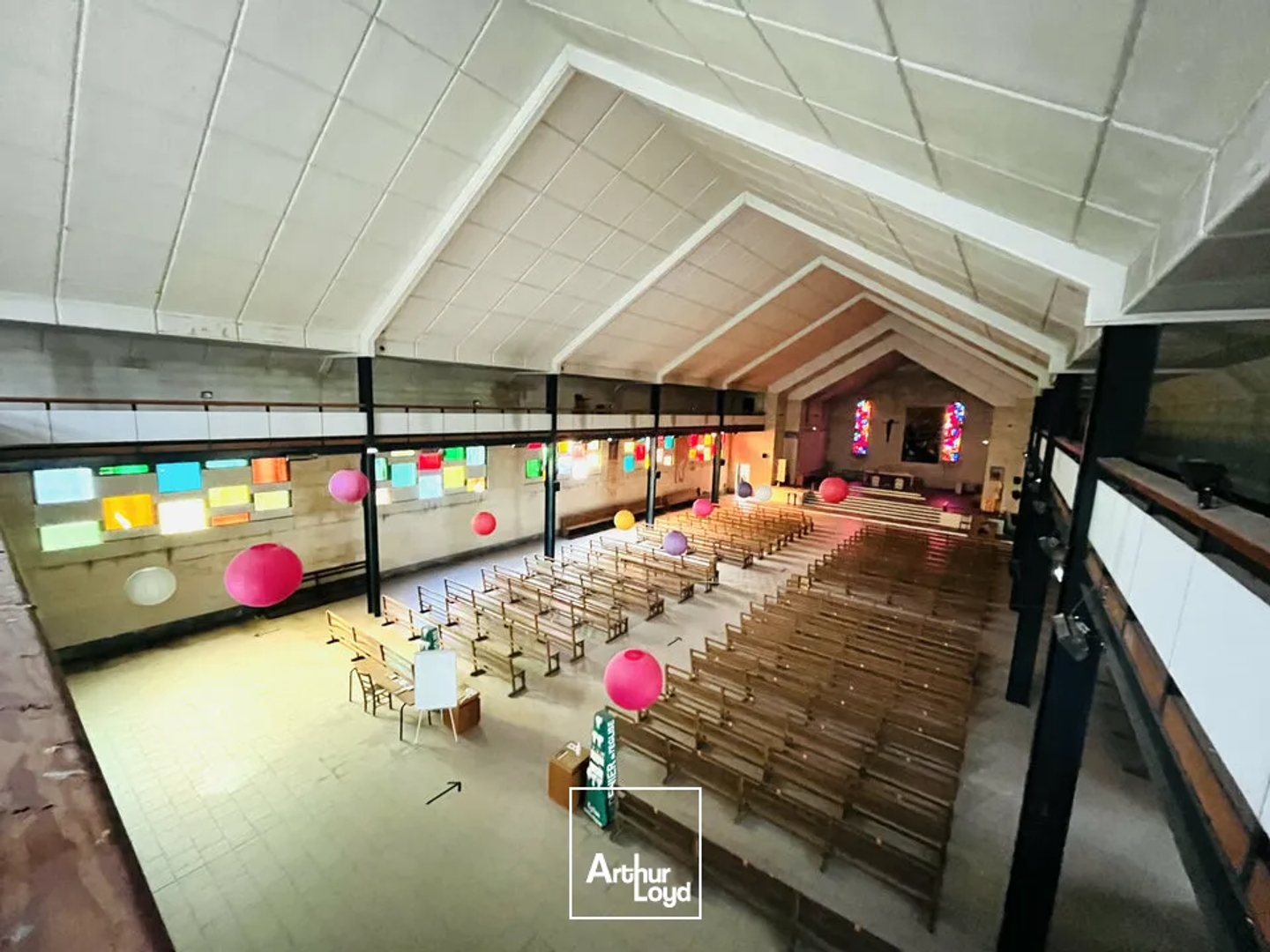 EXCLUSIVITÉ VILLE HAUTE - A VENDRE ÉDIFICE D'ARCHITECTE 1430 m2 + IMMEUBLE D'HABITATION