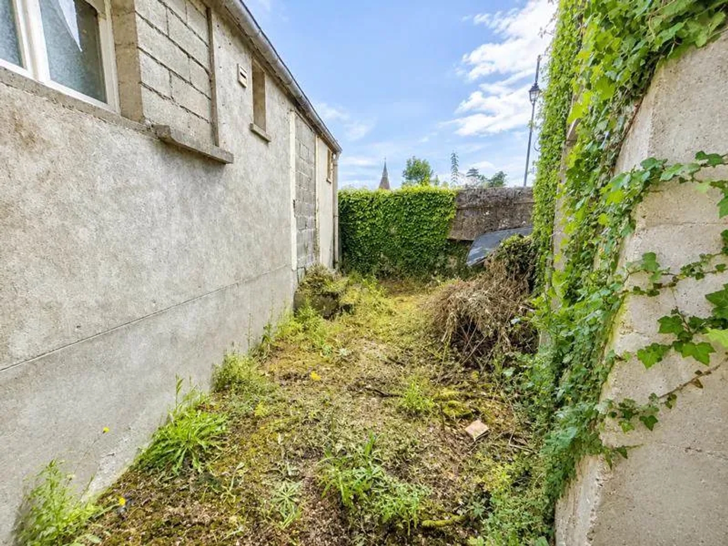 Parking / garage / box à vendre - 50m2 - Menars (41500)