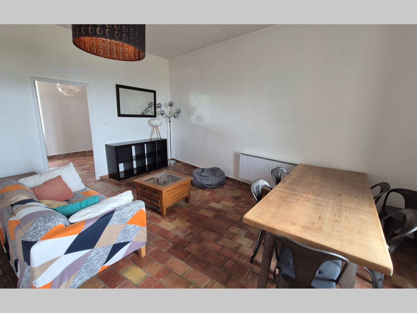 Appartement à vendre - 3 pièces - 65m2 - Pourrières (83910)
