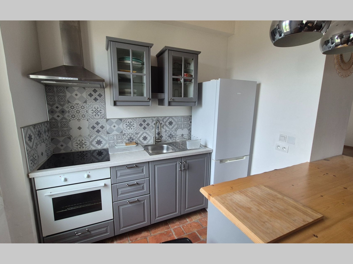 Appartement à vendre - 3 pièces - 65m2 - Pourrières (83910)