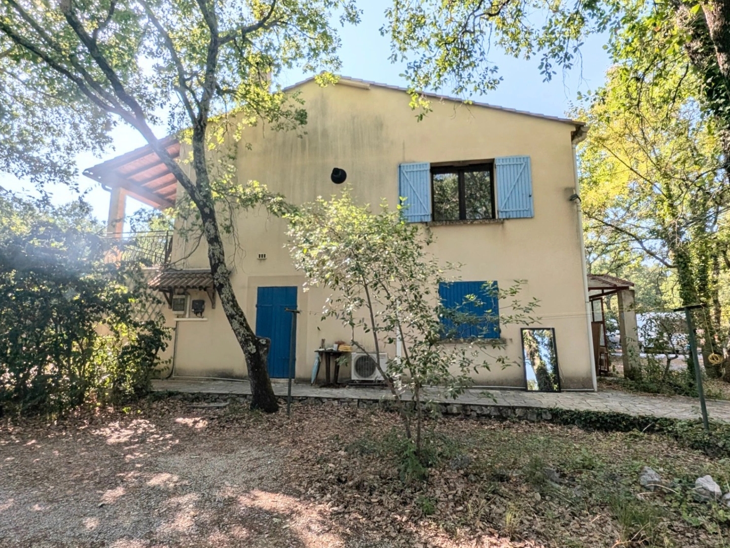 Maison à vendre - 6 pièces - 174m2 - Saint-Hippolyte-D... (30170)