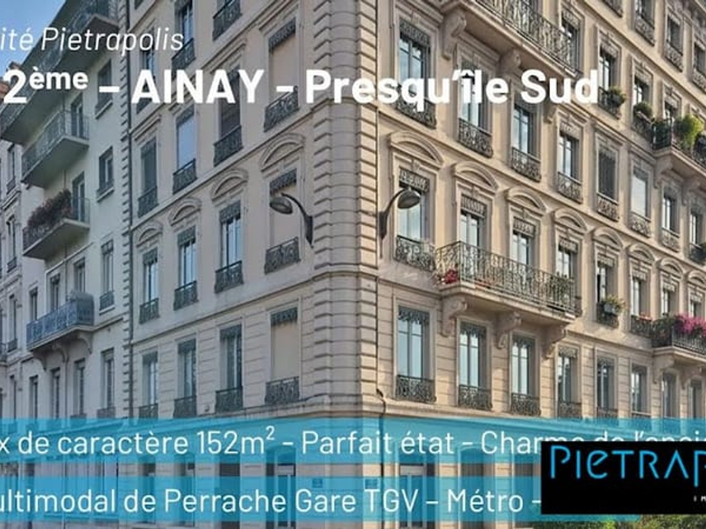 Bureau 7 pièces 152 m²