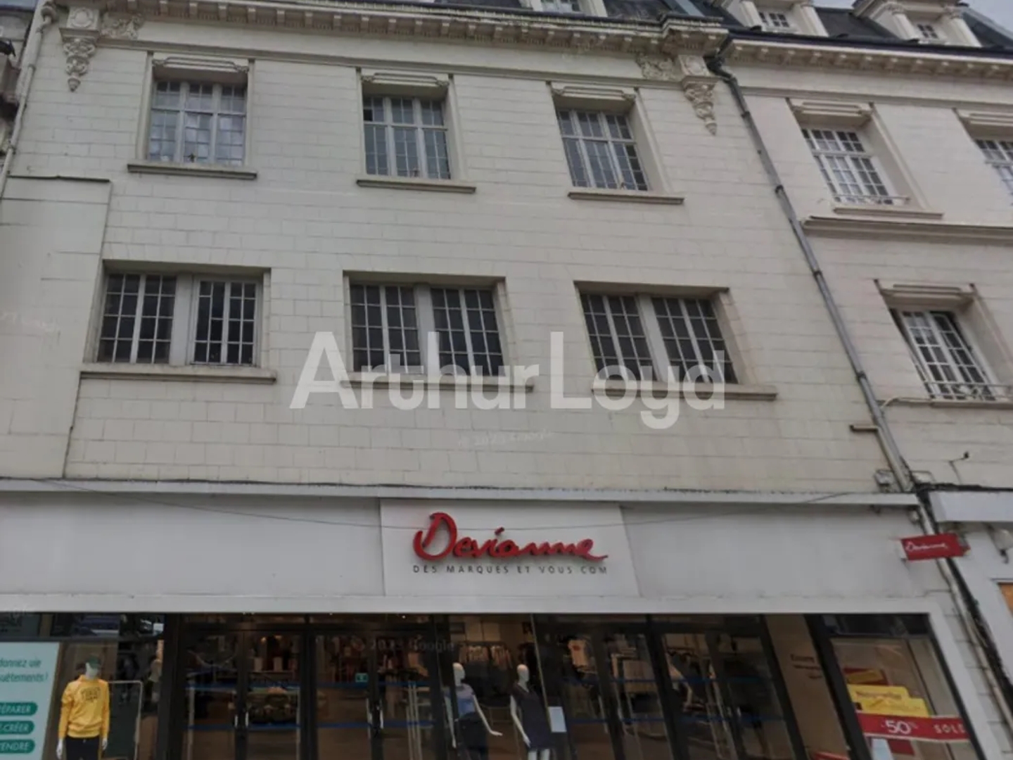 Local commercial Rue de Bellain à louer ou à vendre