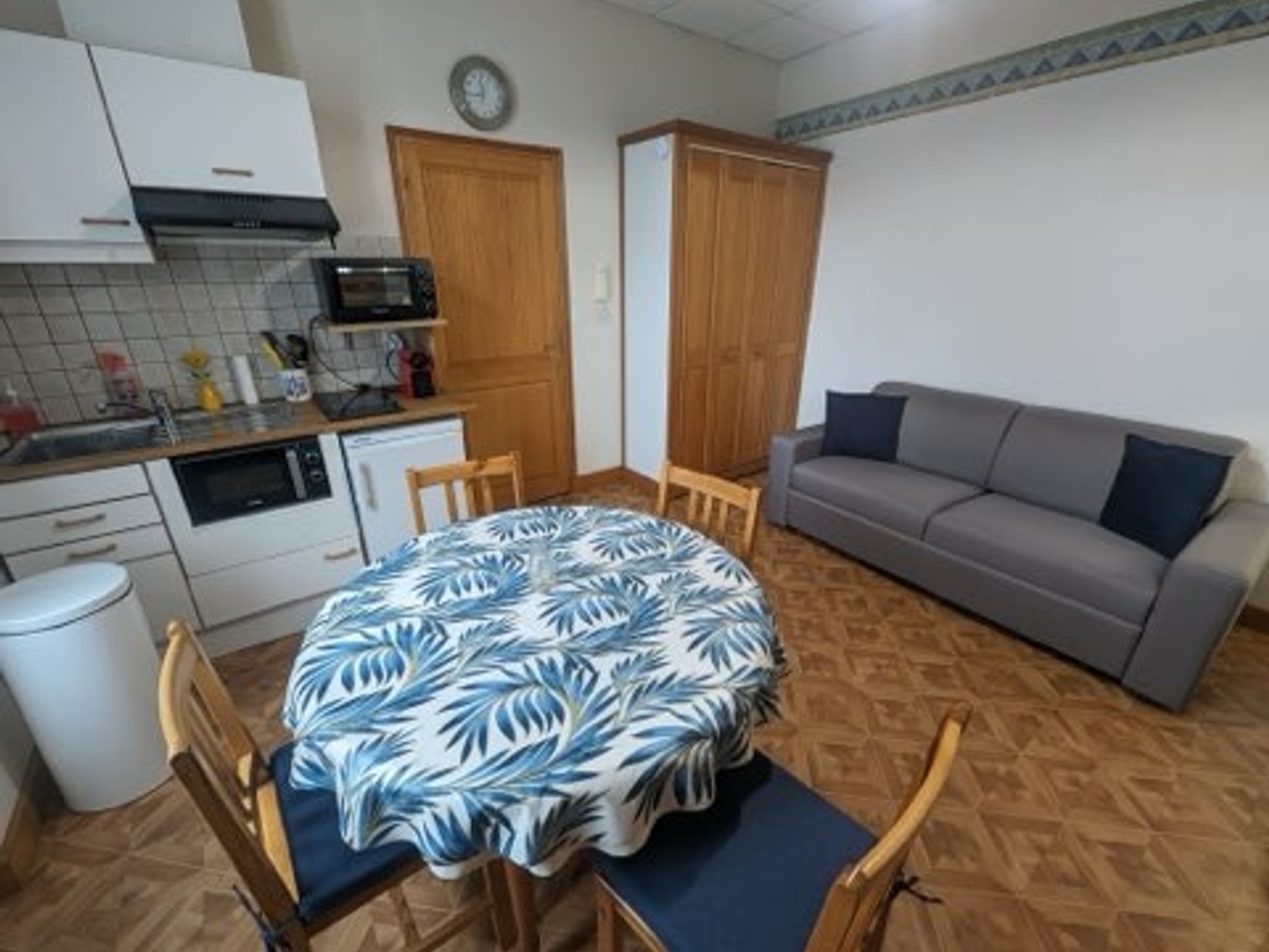 Immeuble à vendre - 6 pièces - 117m2 - Bourbonne-Les-Bains (52400)