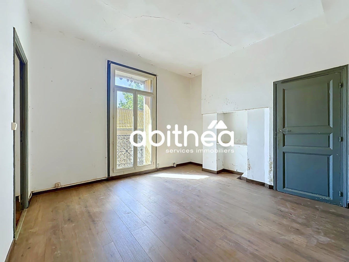 Appartement T3 à rénover en centre ville de Béziers