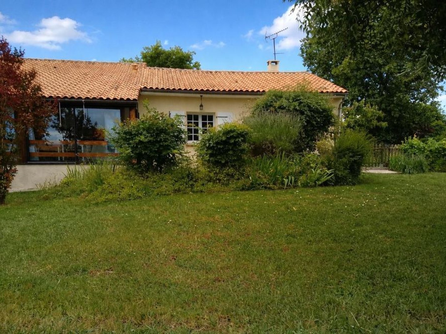 Maison à vendre - 6 pièces - 190m2 - Chassors (16200)