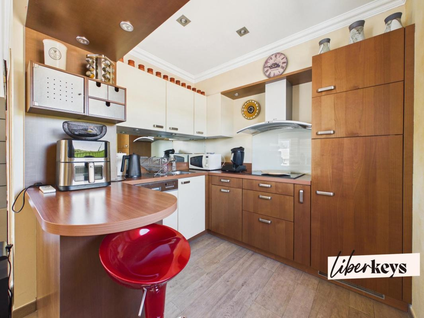 Locaux à vendre - 330m2 - Morières-Lès-Avignon (84310)