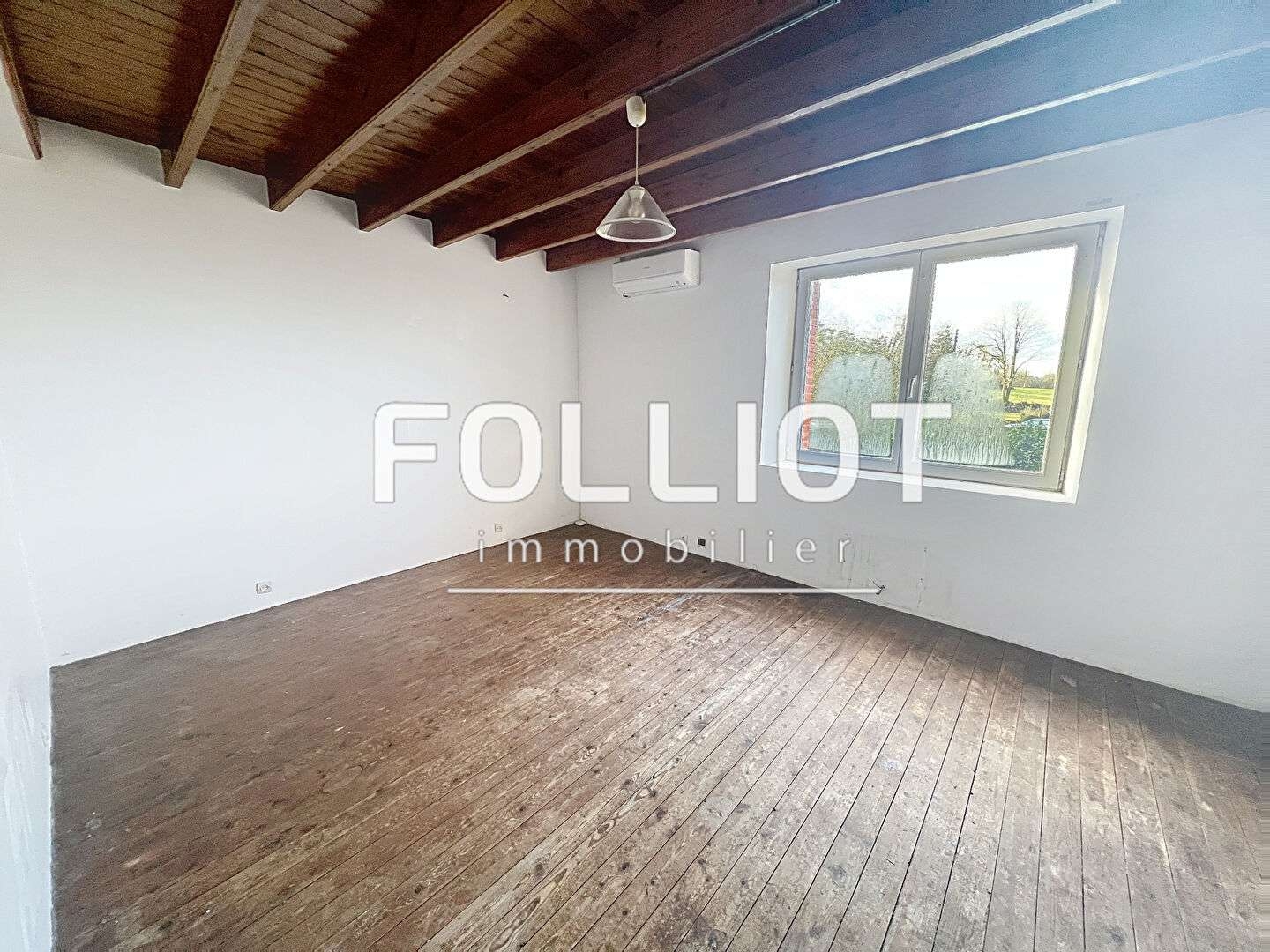 Maison 12 pièces 197 m²