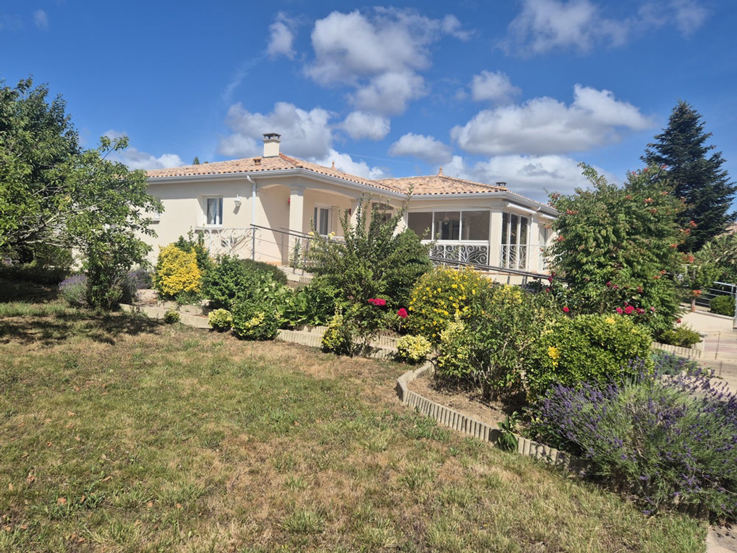 SAINT PALAIS SUR MER
