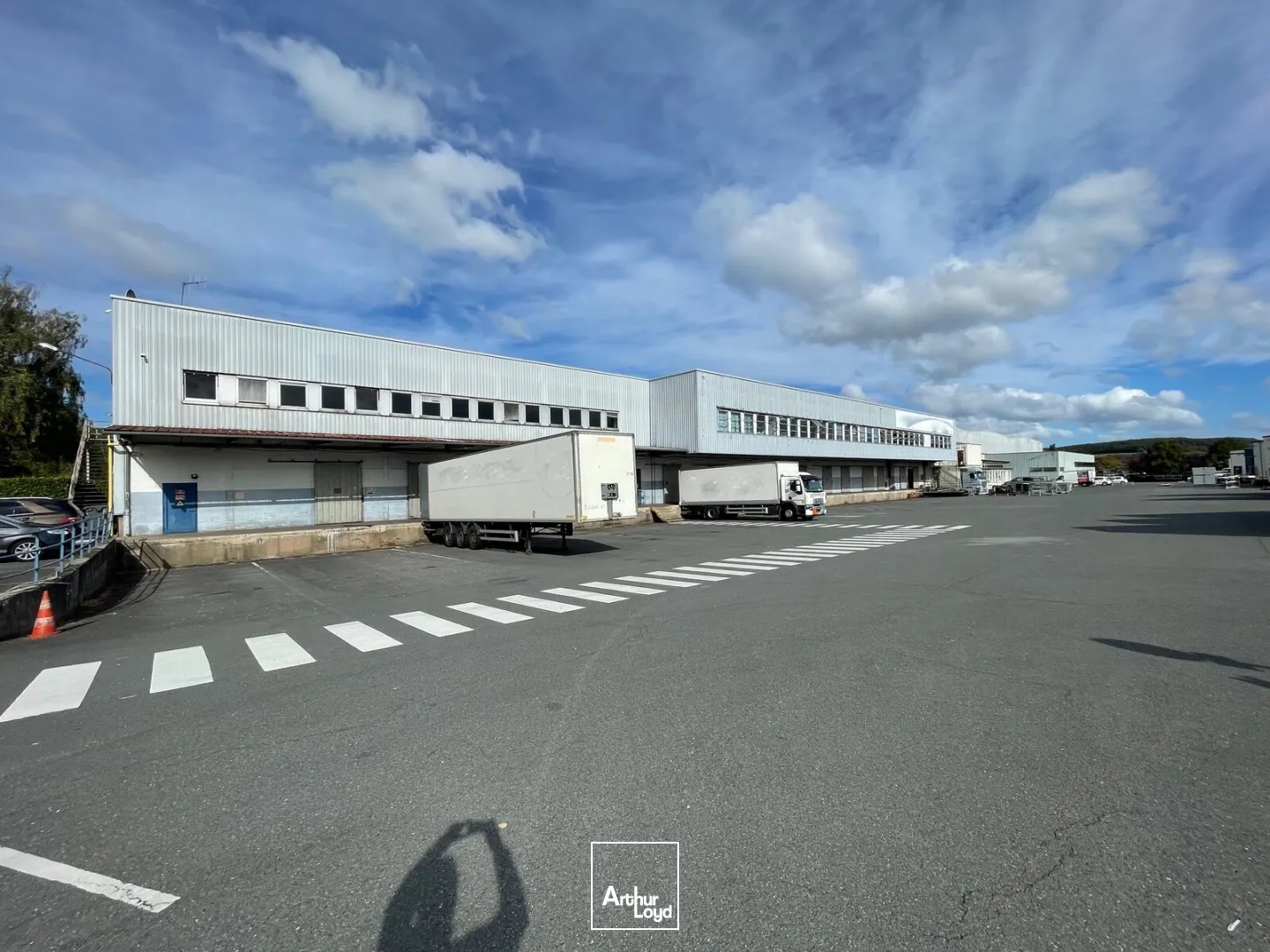Entrepôts à vendre à GRAVIGNY 27930