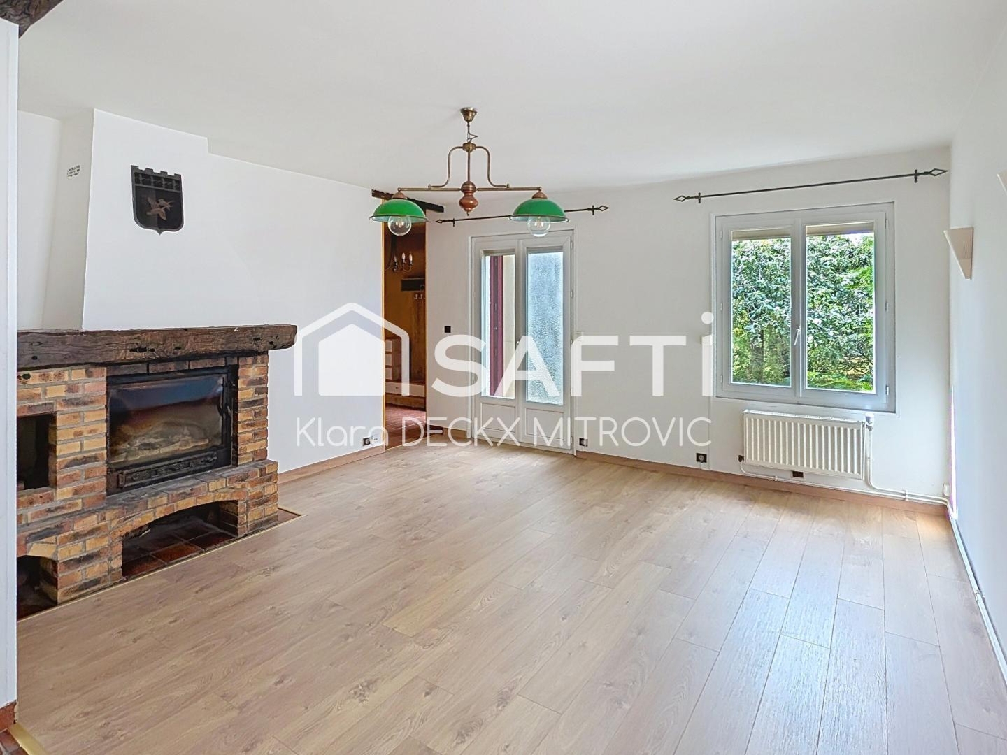 Maison Individuelle de plain pied avec le jardin de 990 m²