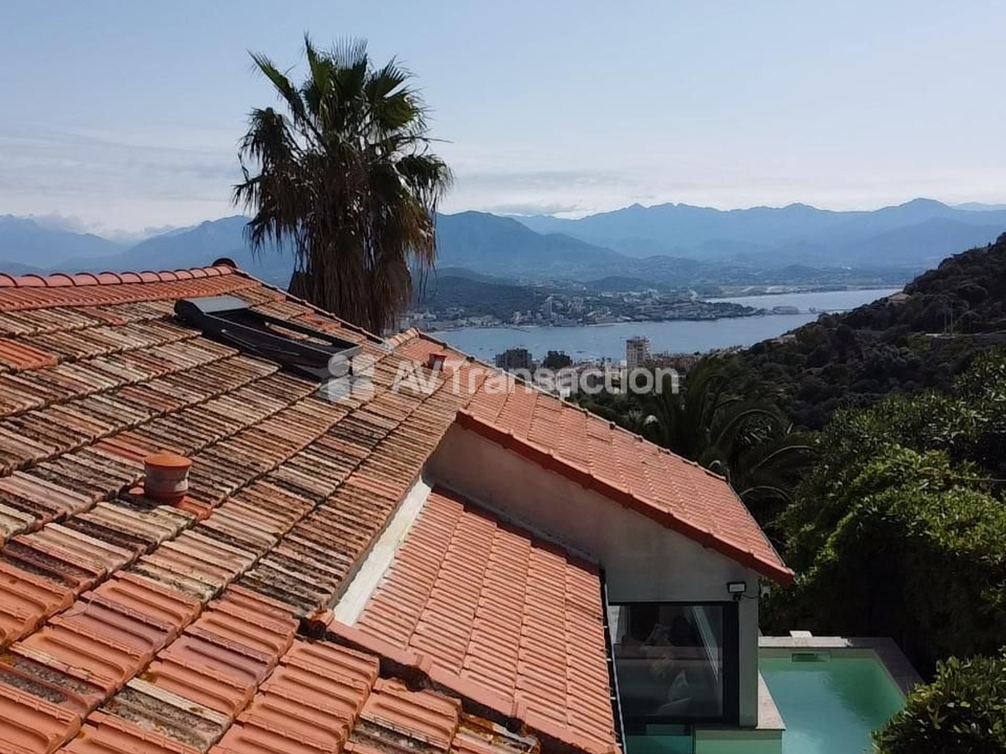 À vendre charmante maison Salario vue mer