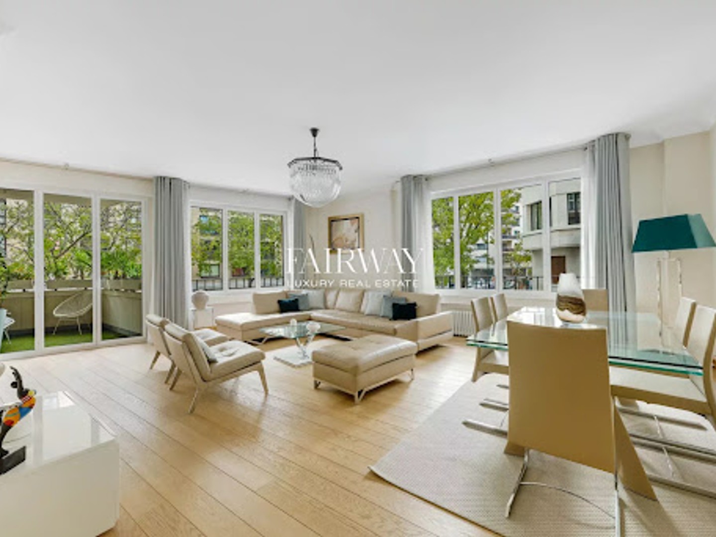 Appartement 4 pièces 165 m²