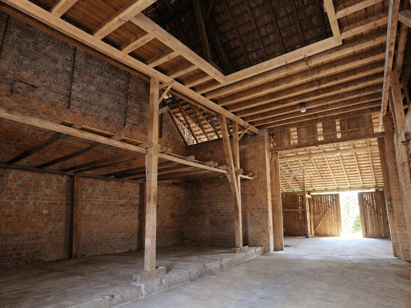 Superbe dépendance a aménager en maison d'habitation