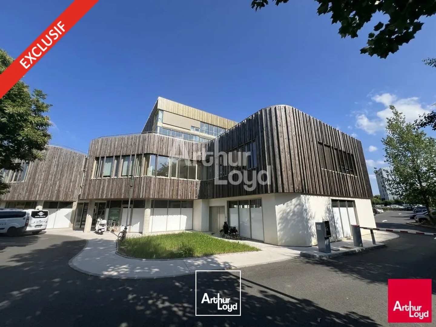 VIASILVA - BUREAUX NEUFS A VENDRE - DIVISIBLES