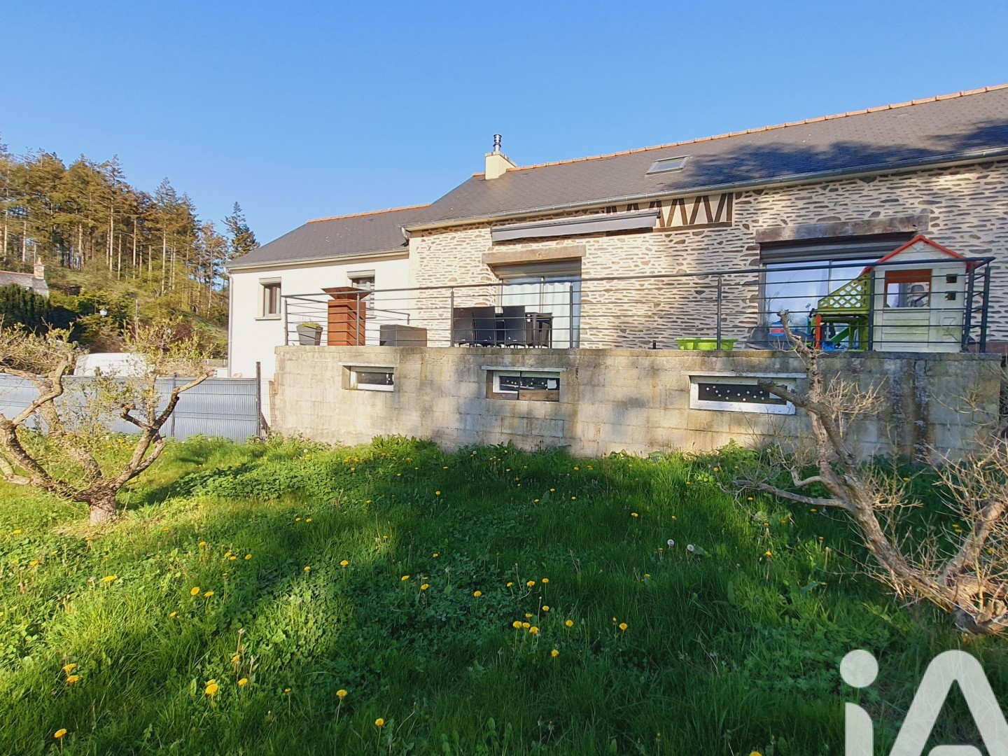 Maison 5 pièces 140 m²