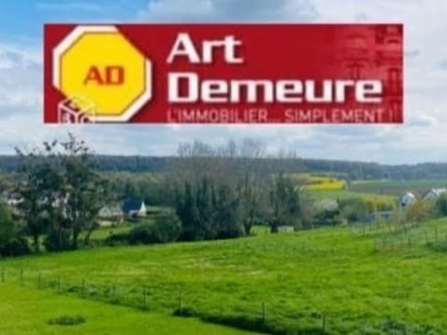 Terrain 4438 m²