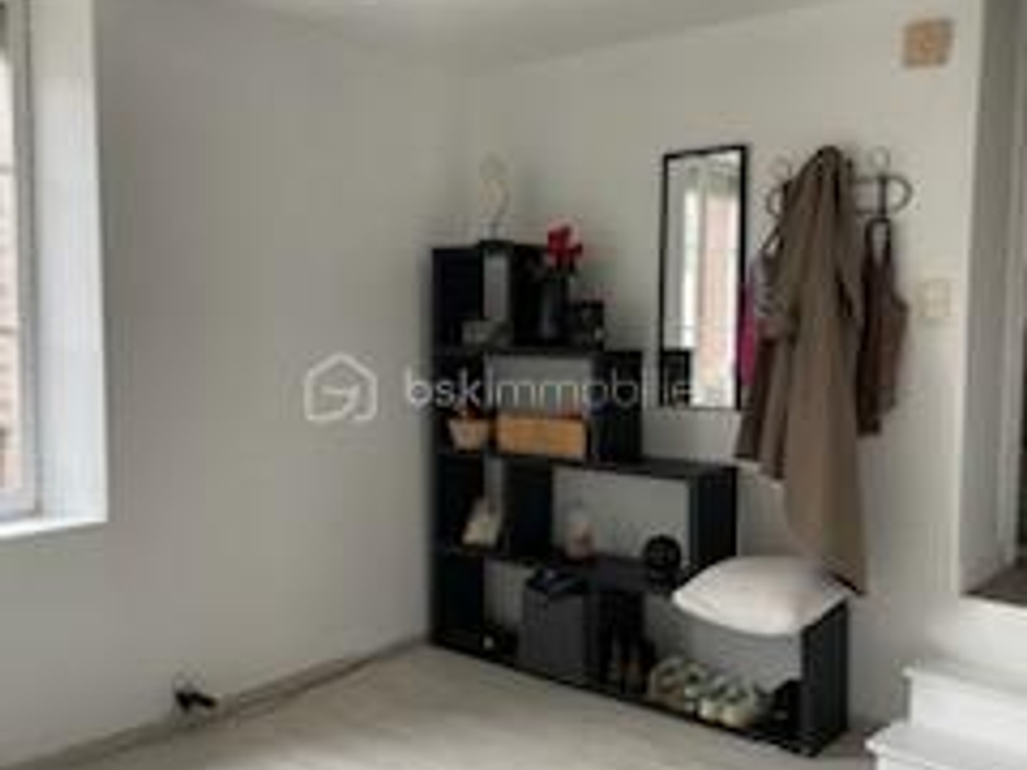 Immeuble à vendre - 2 pièces - 78m2 - Villeneuve-Sur-Yonne (89500)