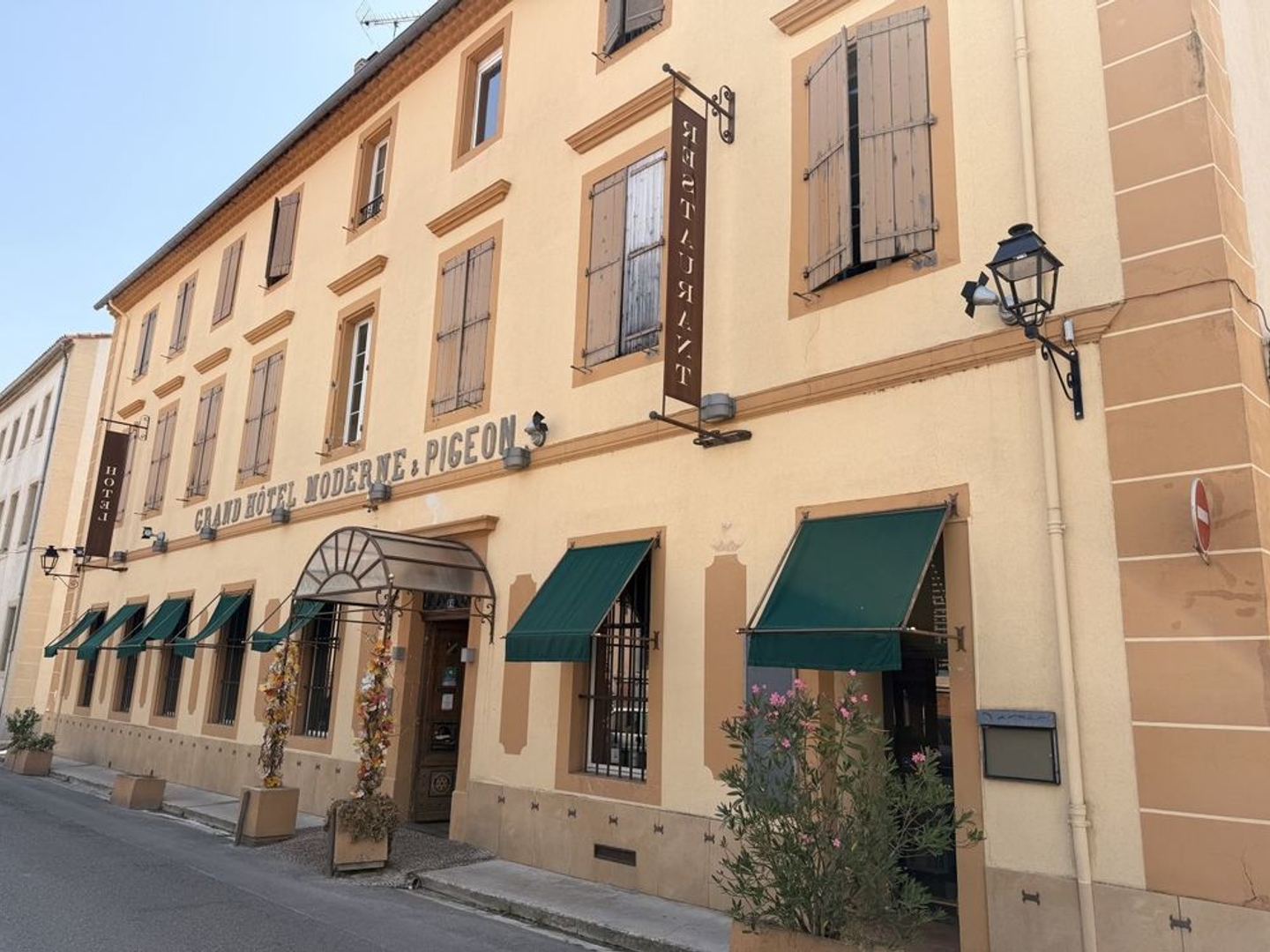 Activité commerciale Hotel restaurant