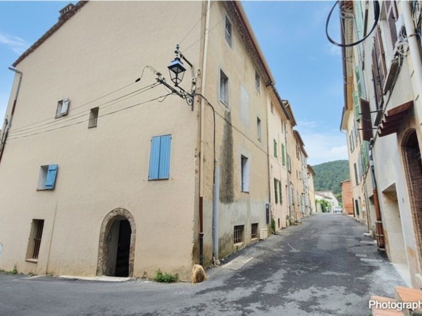 Maison à vendre - 6 pièces - 87m2 - Solliès-Toucas (83210)