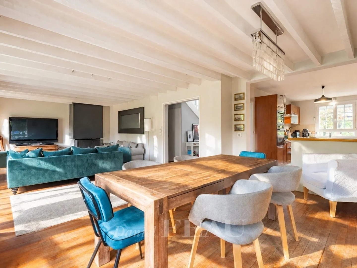 Maison à vendre - 8 pièces - 247m2 - Orgeval (78630)