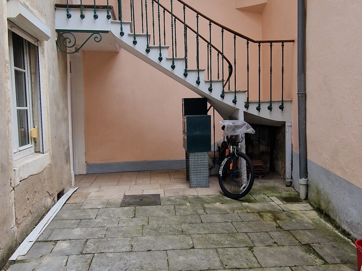 Immeuble à vendre - 250m2 - Toul (54200)