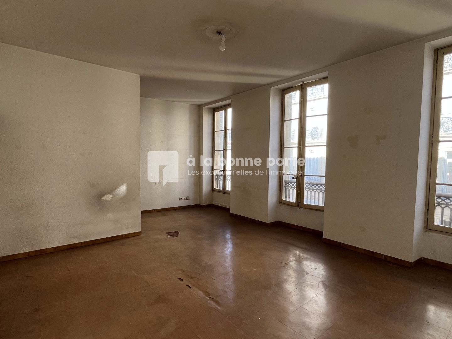Appartement à vendre - 1 pièce - 25m2 - Marseille 1e (13001)