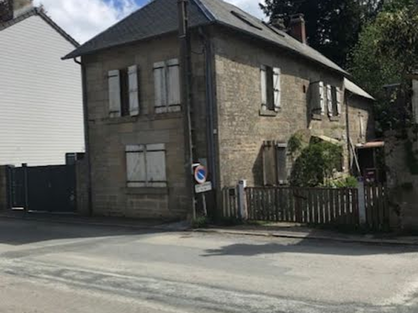 Maison à vendre - 7 pièces - 97m2 - Royère-De-Vassivière (23460)