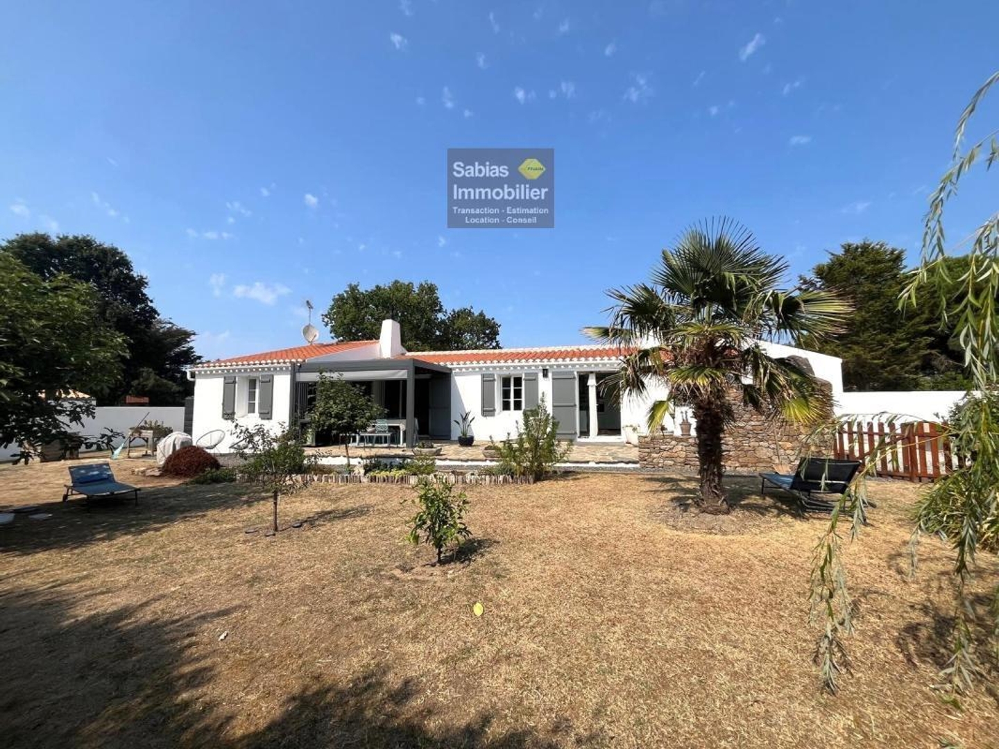 Vends propriété - 107 m² - 5 pièces, 4 chambres - L'Île-d'Yeu 85350