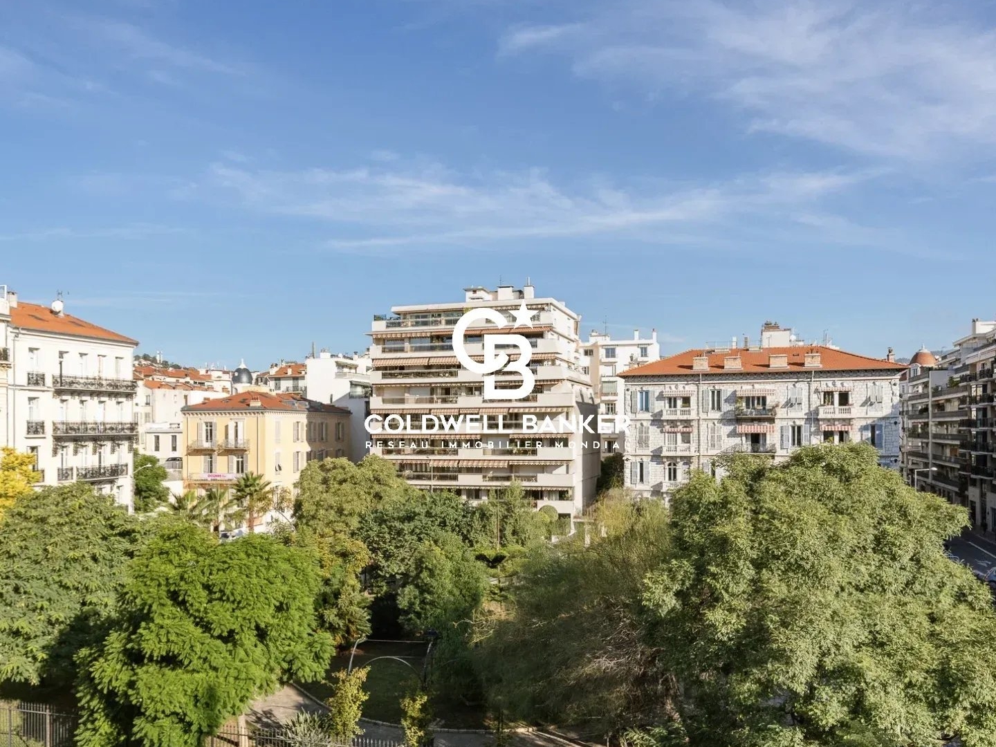 Appartement à vendre - 5 pièces - 170m2 - Nice (06000)