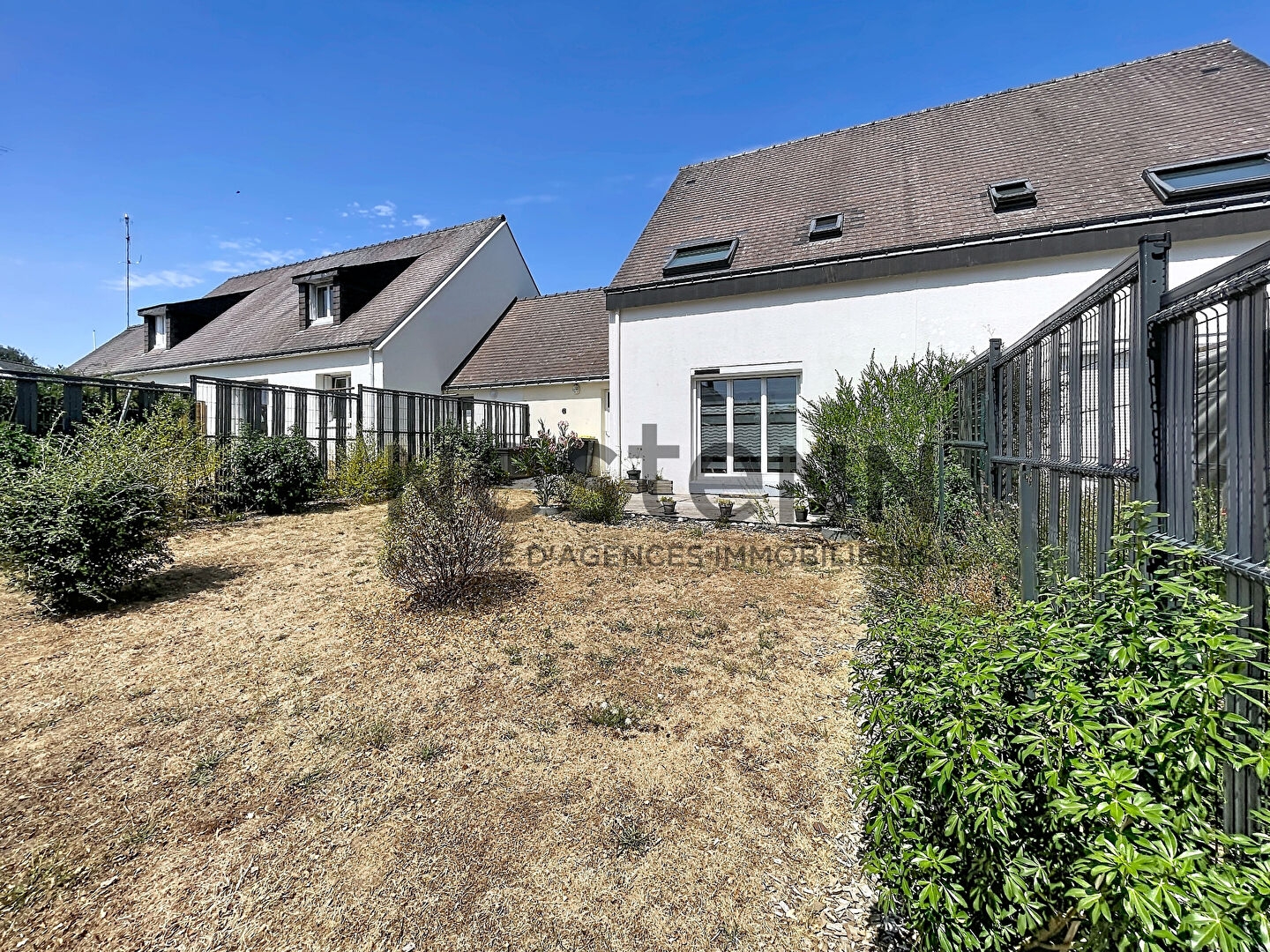 EXCLUSIVITÉ - Maison 2 chambres avec jardin clos ? Proche des commerces à MUZILLAC