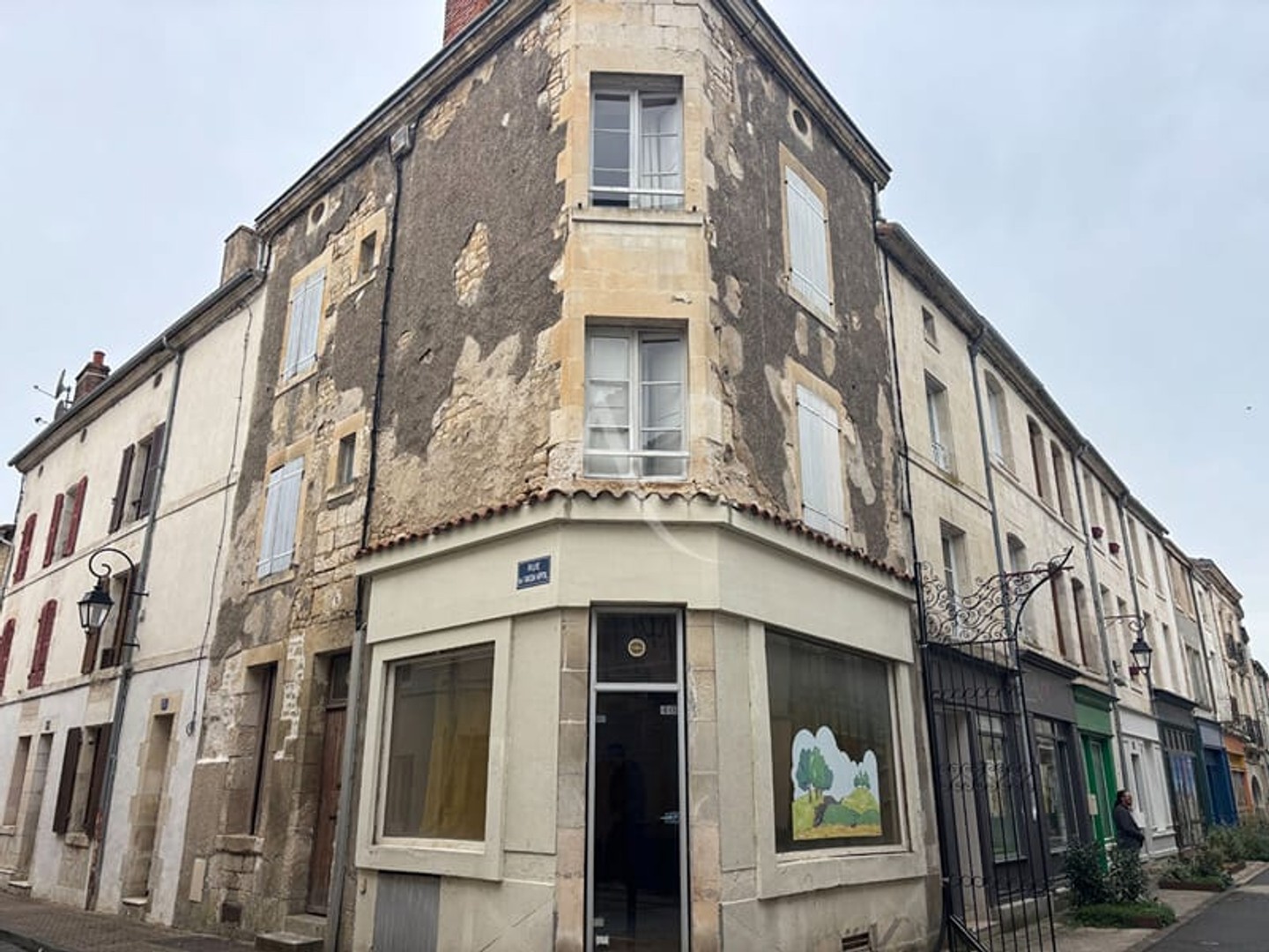 Hôtel 6 pièces 86 m²