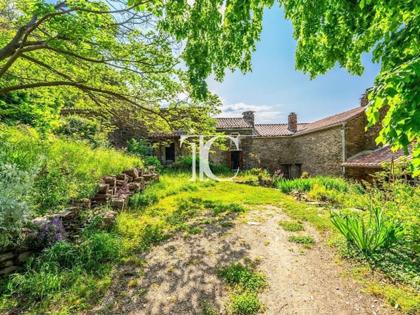 Maison 8 pièces 205 m²