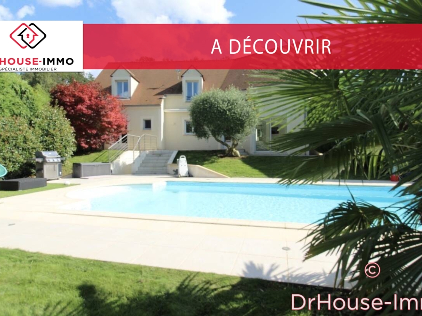 Maison 8 pièces 260 m²