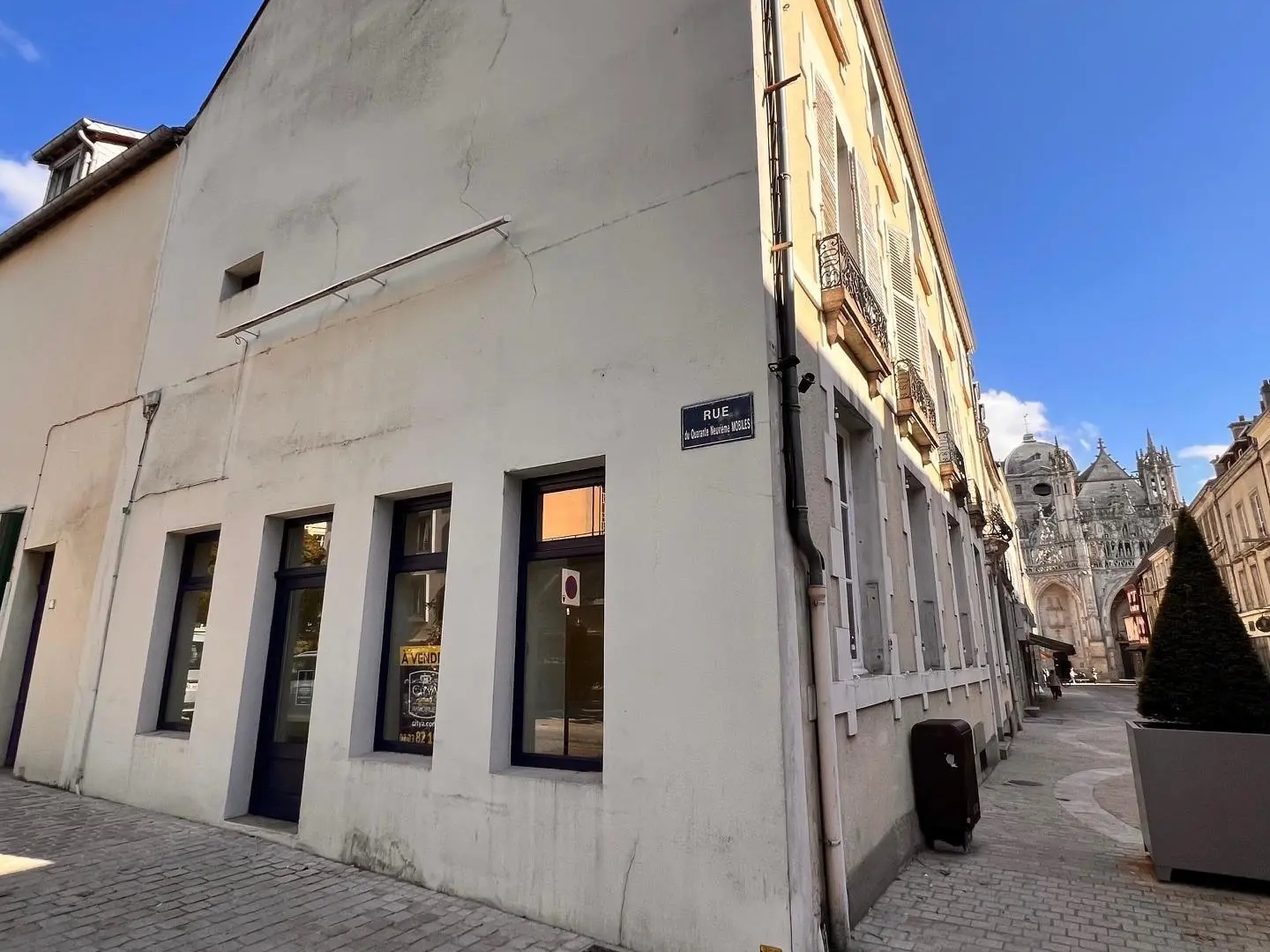 Local professionnel 49 m²