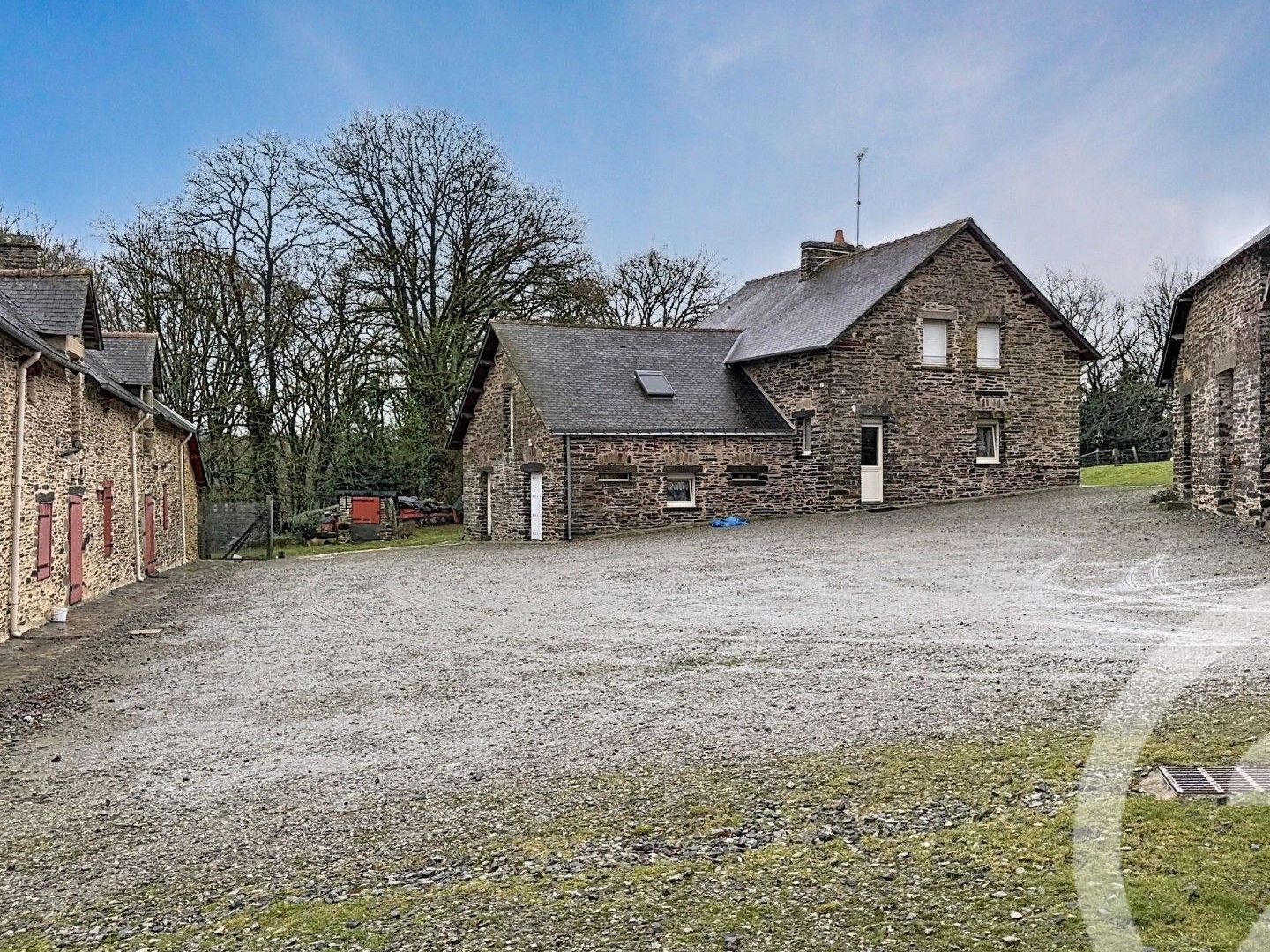 Maison à vendre - 7 pièces - 203m2 - Sainte-Marie (35600)