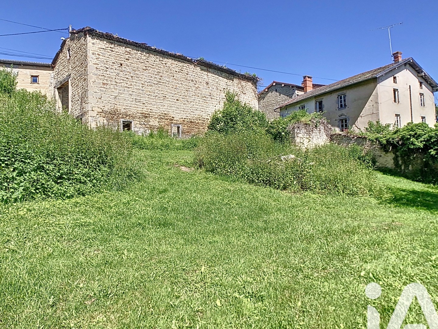 Maison 2 pièces 200 m²