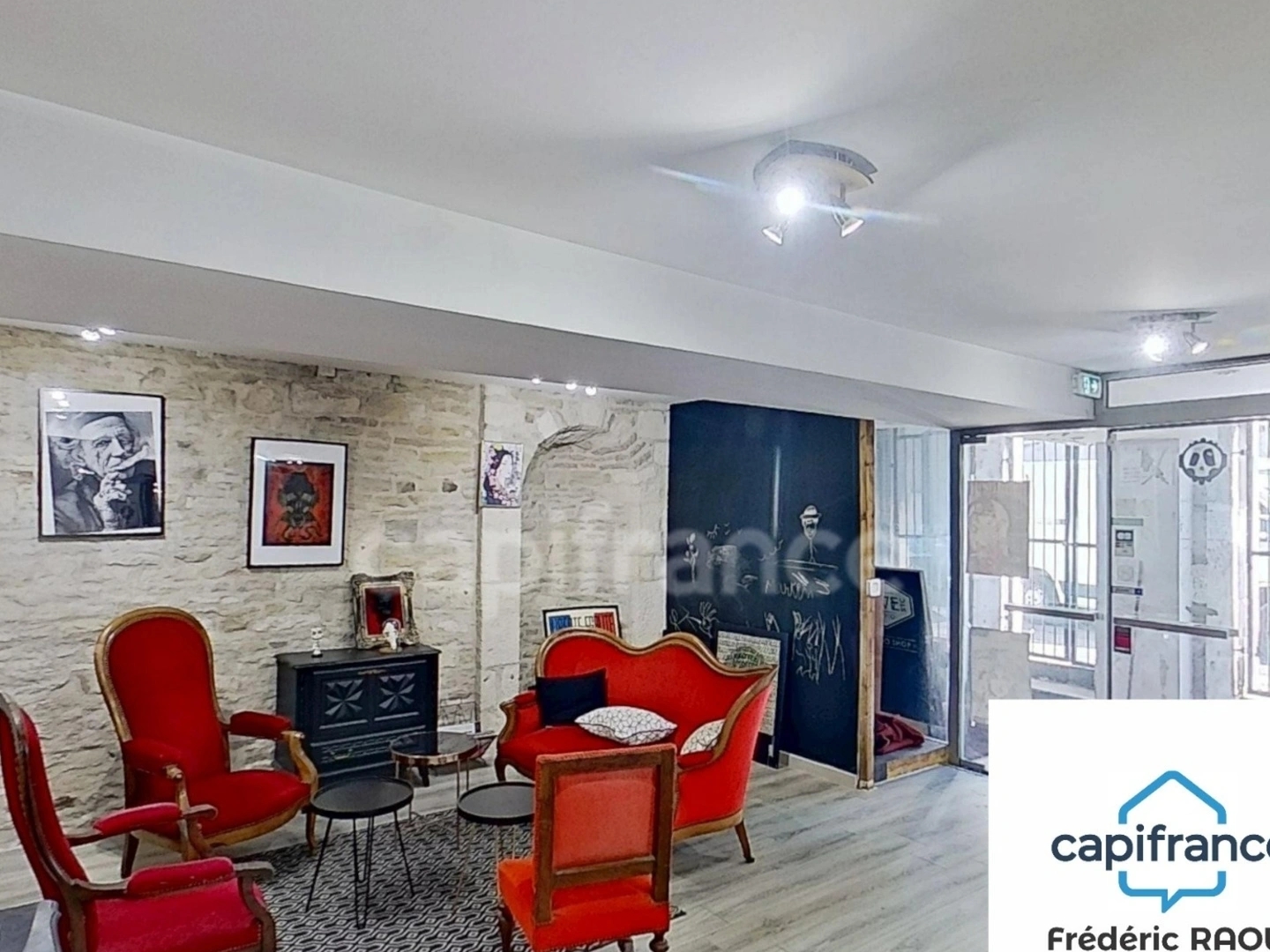 Commerce 2 pièces 80 m²