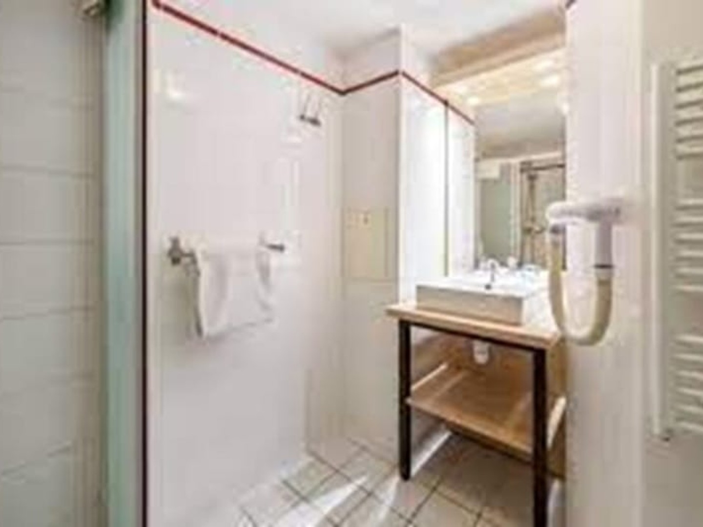 Appartement à vendre - 1 pièce - 20m2 - Saint-Cyr-L'école (78210)