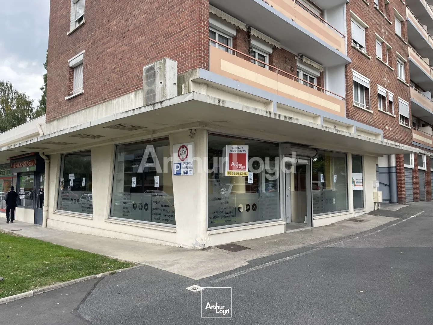 Vente ou location local commercial 135 m2 Maubeuge visibilité optimale
