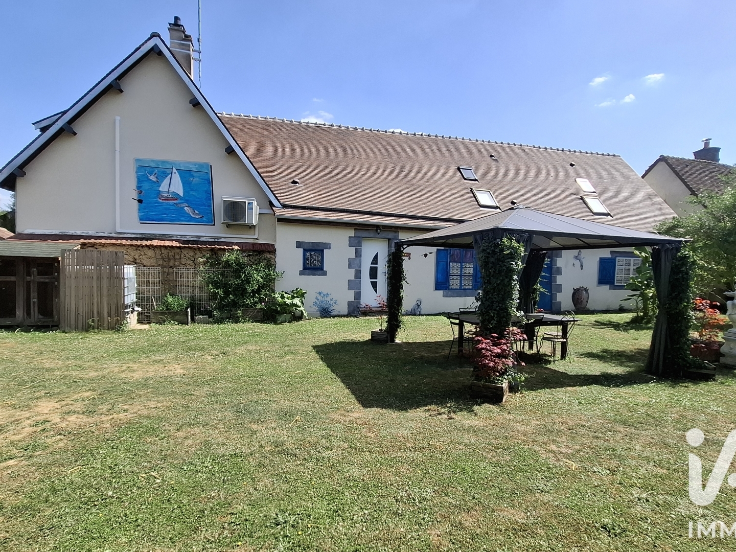 Maison à vendre - 7 pièces - 238m2 - Écluzelles (28500)
