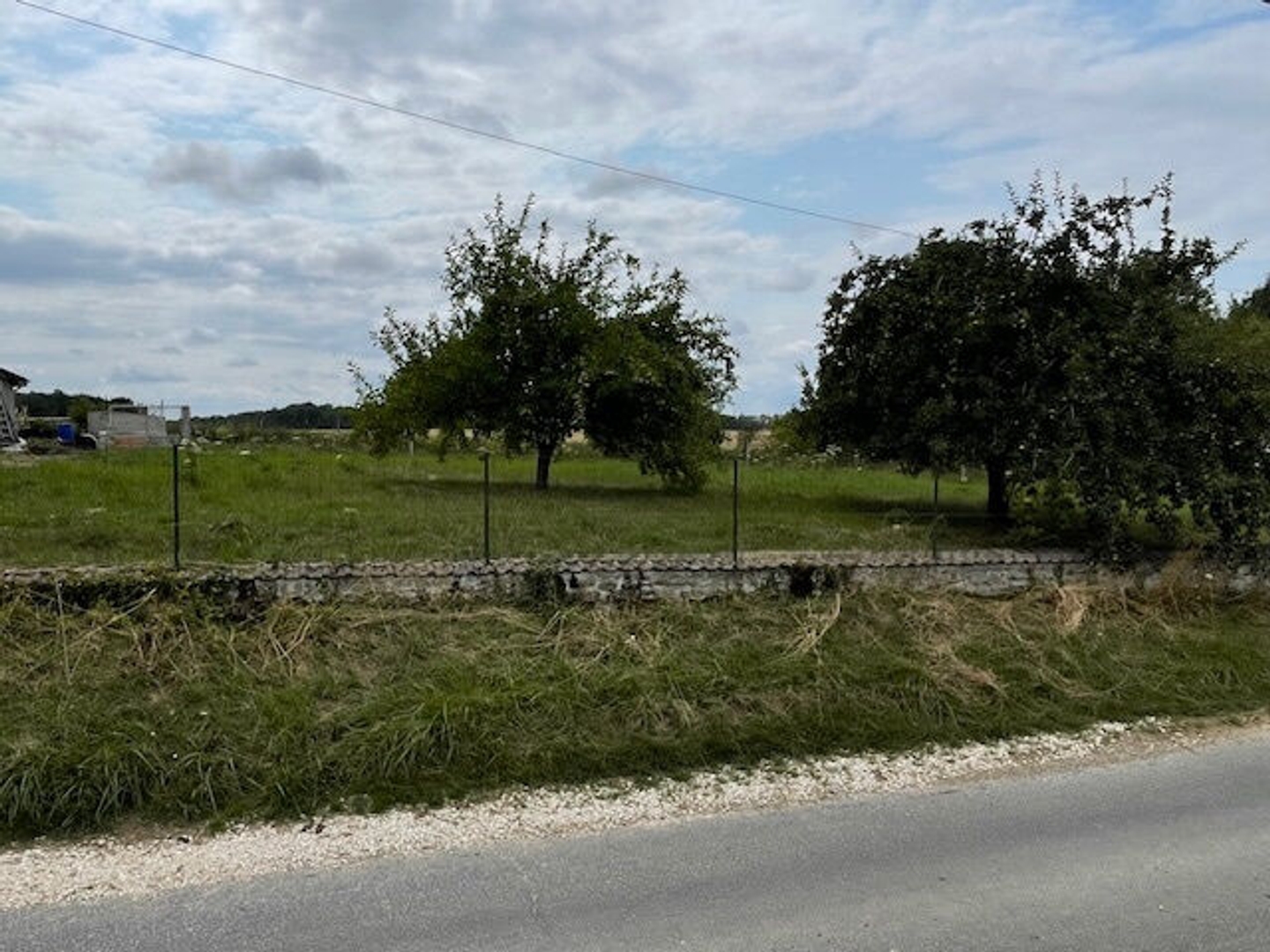 Terrain à vendre - 1000m2 - Jouy-Sur-Morin (77320)