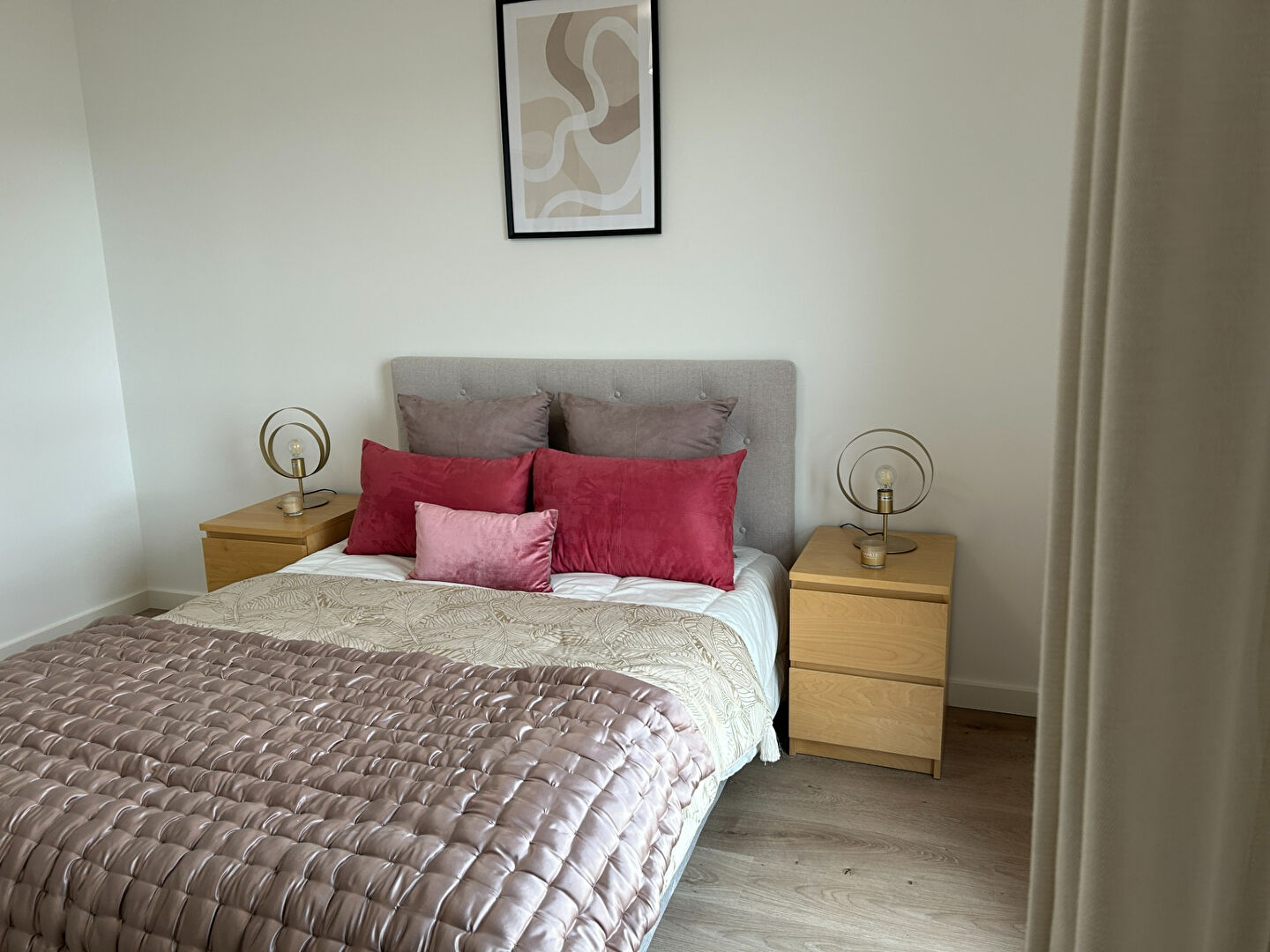 Appartement 4 pièces de 98m² avec balcon et parkings