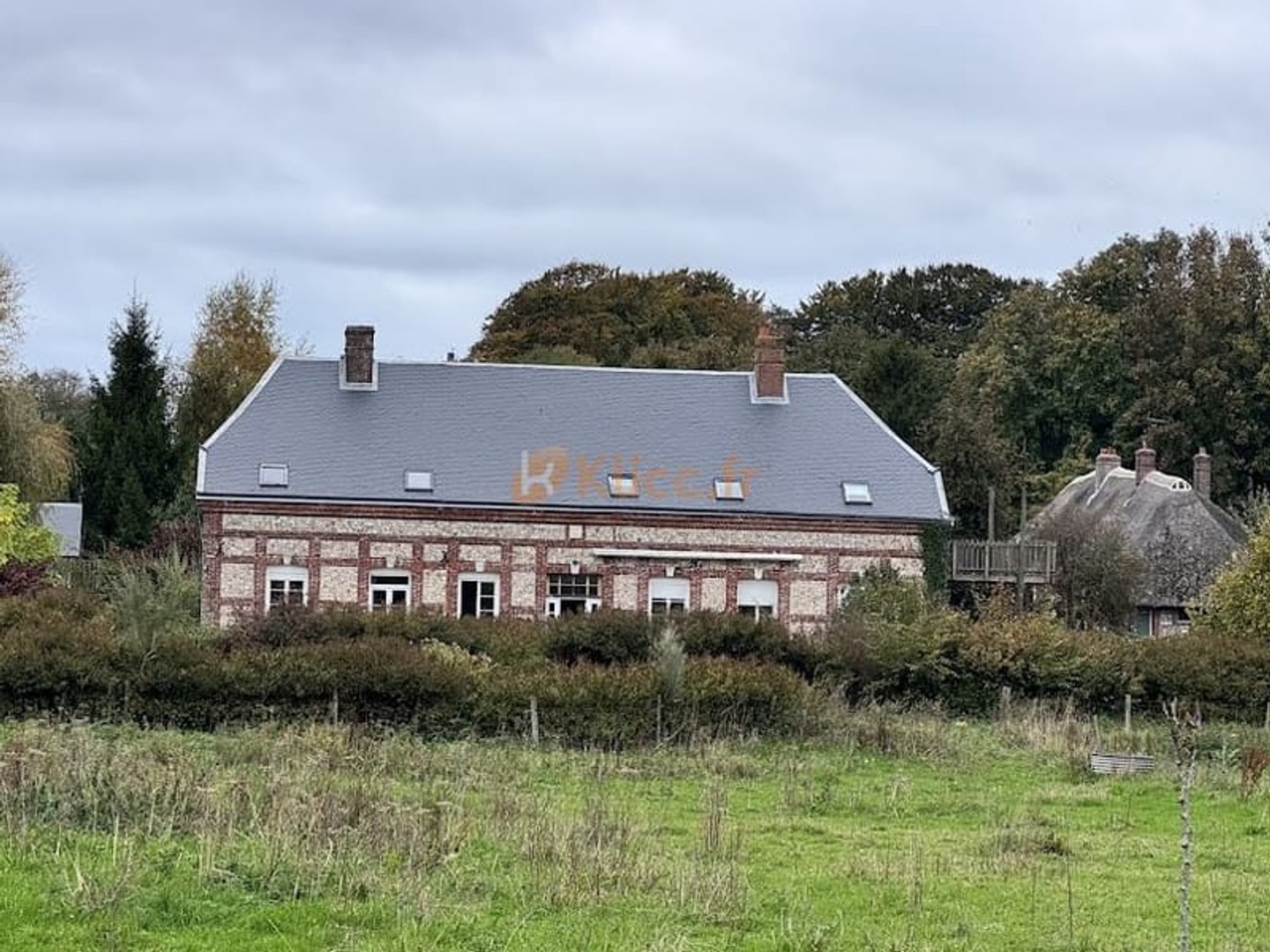 Maison 3 pièces 490 m²